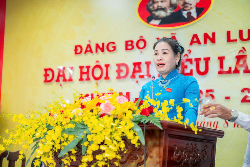 Phó Chủ tịch HĐND tỉnh Huỳnh Thúy Vân dự chỉ đạo Đại hội đại biểu Đảng bộ xã An Lương lần thứ I, nhiệm kỳ 2025 – 2030